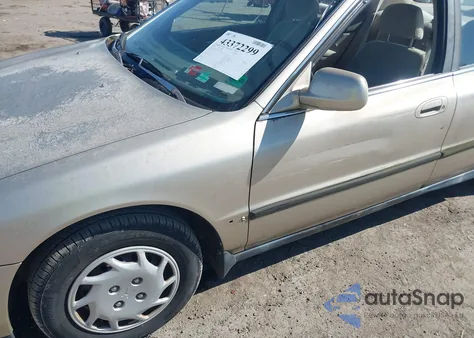 1994 Honda Accord Lx из США, поврежденный, VIN JHMCD5646RC002080